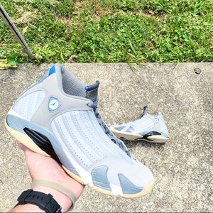 Jordan Retro 14 ‘Wolf Grey’ - Beater